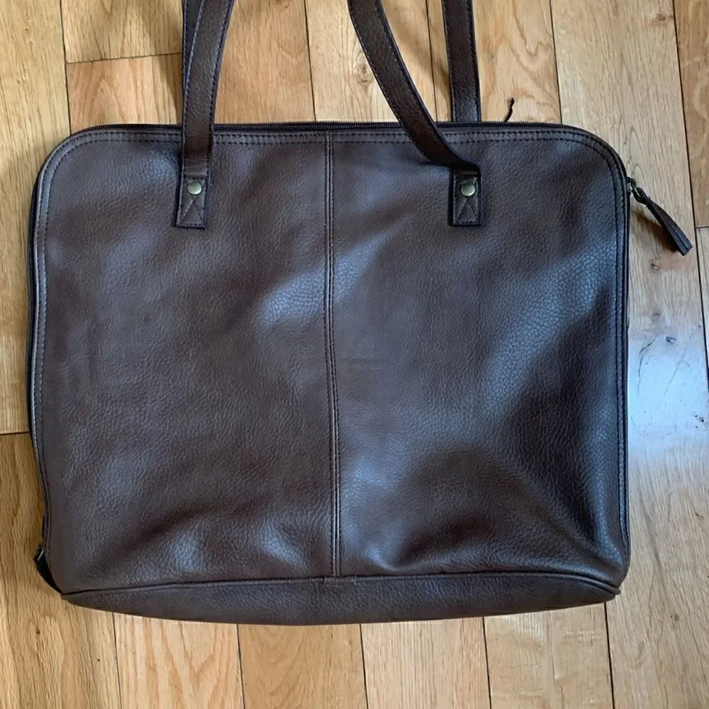 Bueno NWOT light brown briefcase style bag